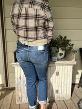 Load image into Gallery viewer, Mina Boyfriend Jeans