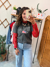 Load image into Gallery viewer, Lace Long Sleeve