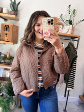 Load image into Gallery viewer, Daisy Quilted Jacket