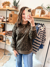 Load image into Gallery viewer, Olive Leopard Pullover
