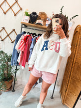 Load image into Gallery viewer, USA Embroidered Mockneck