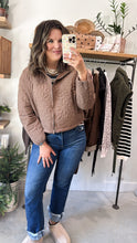 Load image into Gallery viewer, Daisy Quilted Jacket