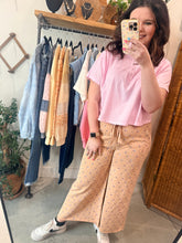Load image into Gallery viewer, Boxy Fit Cropped Henley