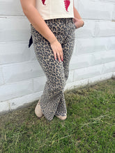 Load image into Gallery viewer, Wild Girl Leopard Jeans
