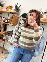 Load image into Gallery viewer, Darlin' Sweater