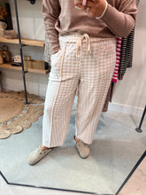 Load image into Gallery viewer, Brushed Checkered Pants