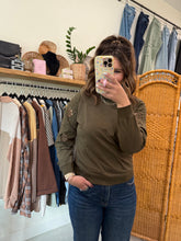 Load image into Gallery viewer, Sunflower Crewneck