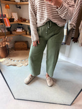 Load image into Gallery viewer, Vintage Washed Pants