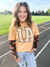 Load image into Gallery viewer, IA Striped Tee - 2 Colors
