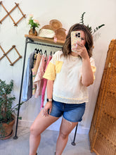 Load image into Gallery viewer, Lemon Floral Top