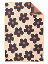 Load image into Gallery viewer, Bobbie: Reversible Hand Towel