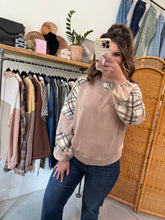 Load image into Gallery viewer, Lennon Plaid Top