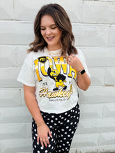 Load image into Gallery viewer, Iowa Maddux Semi Cropped Tee