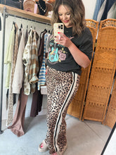 Load image into Gallery viewer, Leopard Sport Pants
