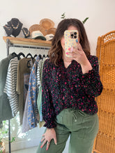 Load image into Gallery viewer, Lucy Floral Blouse