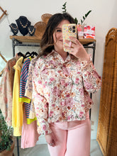 Load image into Gallery viewer, Retro Floral Blouse