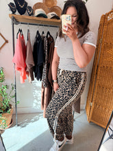 Load image into Gallery viewer, Leopard Waffle Knit Joggers