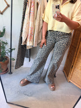 Load image into Gallery viewer, Wild Girl Leopard Jeans