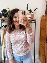 Load image into Gallery viewer, Waffle Floral Top