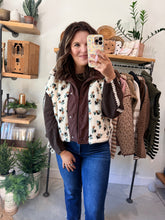Load image into Gallery viewer, Floral Sherpa Vest