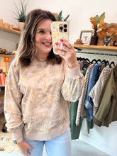 Load image into Gallery viewer, On A Hunt Camo Pullover