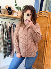 Load image into Gallery viewer, Natural Floral Ditsy Top