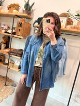 Load image into Gallery viewer, 90s Denim Shirt