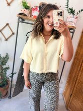 Load image into Gallery viewer, Raw Edge Short Sleeve Cardigan