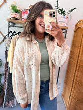 Load image into Gallery viewer, Wildflower Linen Button Top