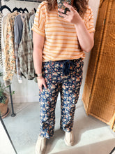 Load image into Gallery viewer, Vintage Floral Denim Pants