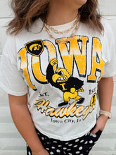 Load image into Gallery viewer, Iowa Maddux Semi Cropped Tee