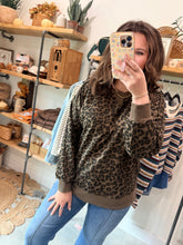 Load image into Gallery viewer, Olive Leopard Pullover