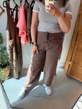 Load image into Gallery viewer, Vintage Washed Pants