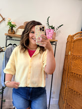 Load image into Gallery viewer, Raw Edge Short Sleeve Cardigan