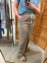 Load image into Gallery viewer, Wild Girl Leopard Pants