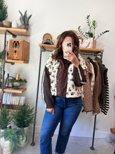 Load image into Gallery viewer, Floral Sherpa Vest