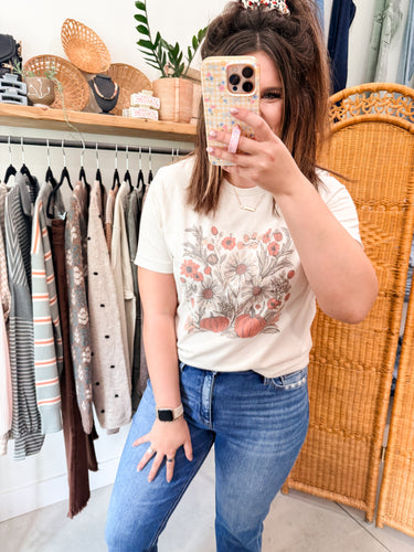 Boho Flower Fall Pumpkins Graphic Tee