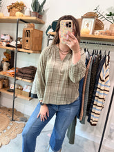Load image into Gallery viewer, Mono Plaid Blouse