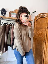 Load image into Gallery viewer, Textured Long Sleeve Top