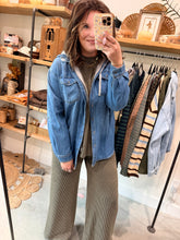 Load image into Gallery viewer, Hoodie Denim Jacket