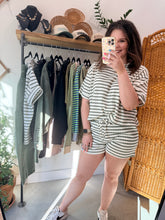 Load image into Gallery viewer, On The Go Stripe Set