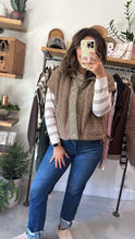 Load image into Gallery viewer, Sherpa Vest