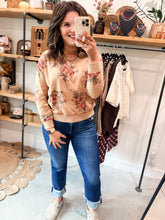 Load image into Gallery viewer, Vintage Rose Crewneck