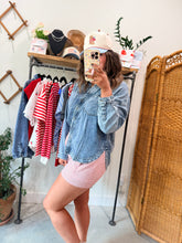 Load image into Gallery viewer, Chambray Button Down Top