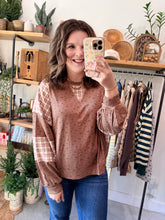 Load image into Gallery viewer, Brown Floral Plaid Top