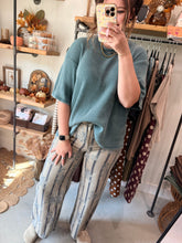 Load image into Gallery viewer, Floral Stripe Pants
